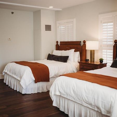The Jefferson Inn 서던파인스 외부 사진