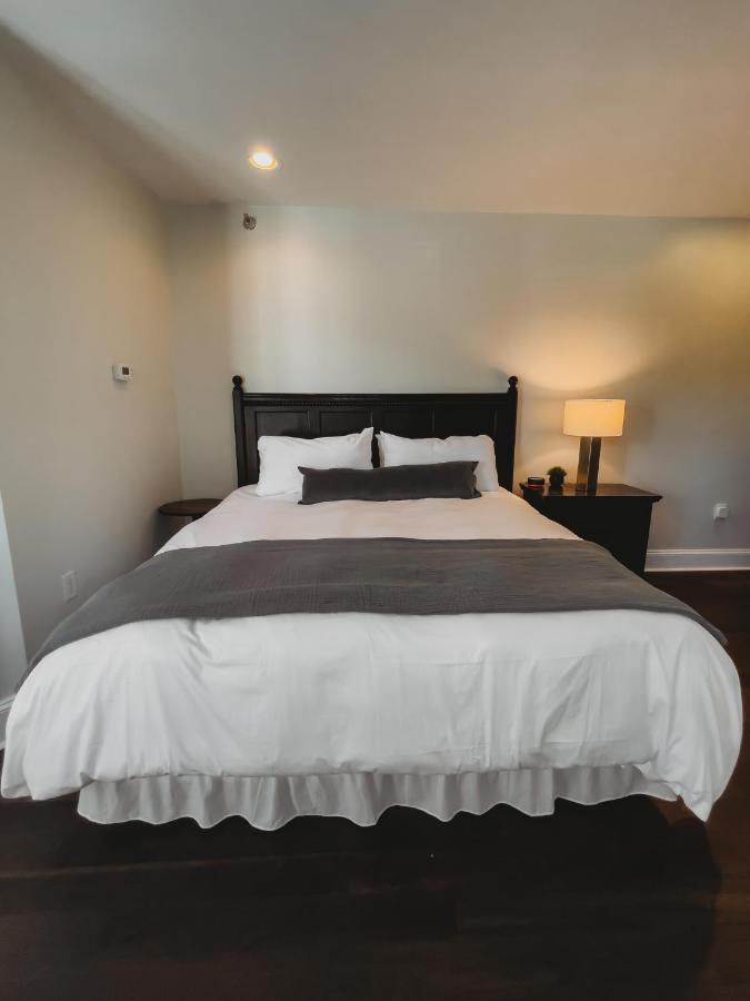 The Jefferson Inn 서던파인스 외부 사진
