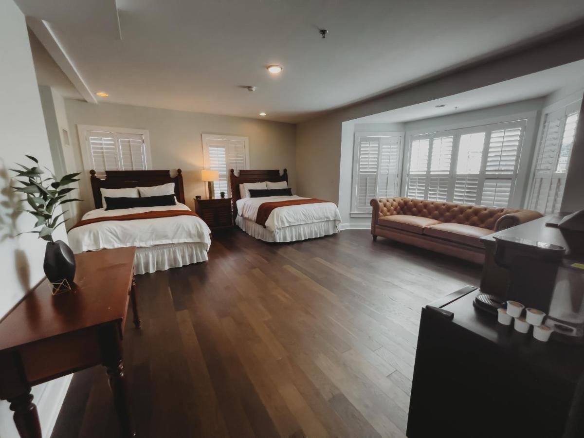 The Jefferson Inn 서던파인스 외부 사진